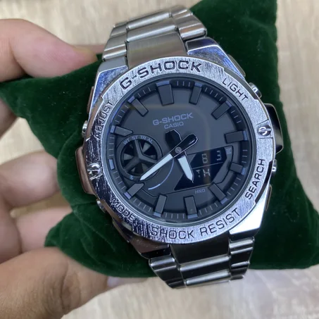 "ساعة كاسيو G-SHOCK  التي تجمع بين الأناقة والتقنيات 🔥⌚"