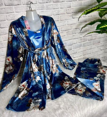 ENSEMBLE  MOBRA BONNE QUALITÉ