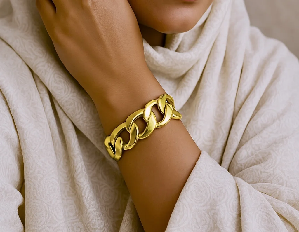 سوار  بسلسلة  متشابكة – فخامة عصرية