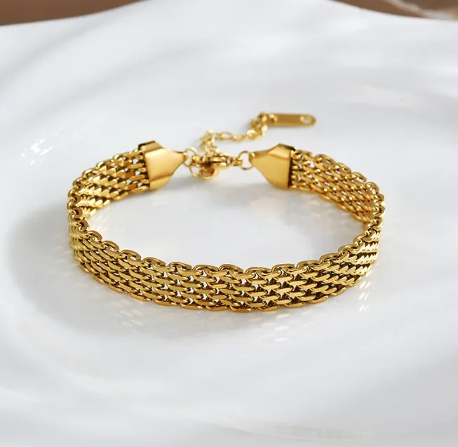 “Bientôt disponible” Bracelet Maille Tressée Multirang 