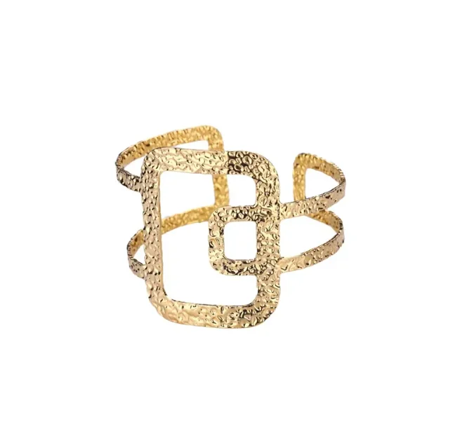 “Bientôt disponible” Bracelet Manchette Martelé 