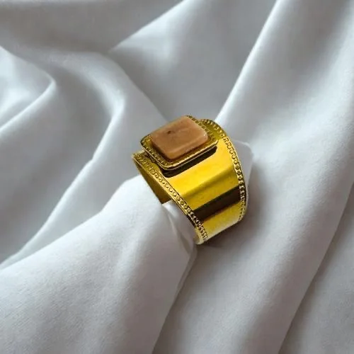 Bague Bandeau en Acier Inoxydable Doré 18k PVD - Cabochon Nude & Liseré Perlé