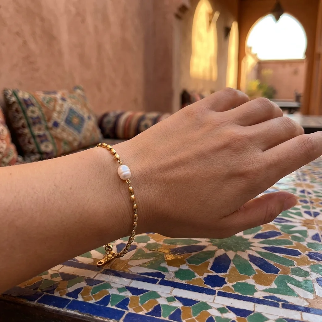 “Bientôt disponible” Bracelet 