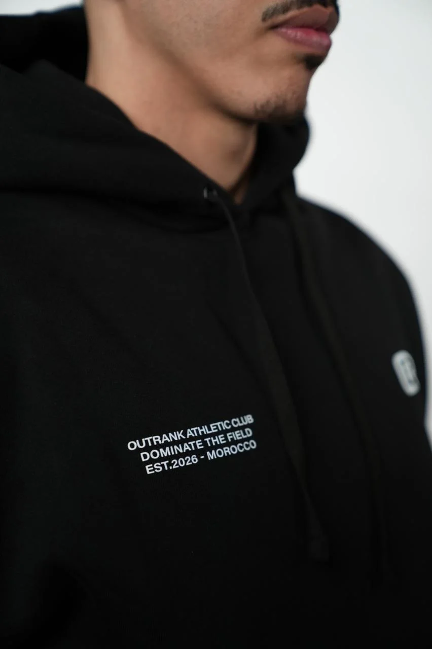 OVERSIZED BLACK HOODIE