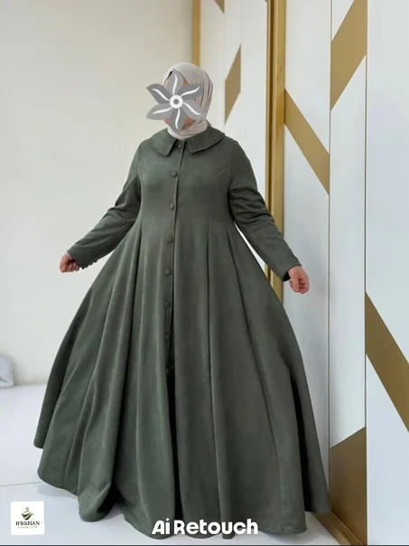 أنيقة ببساطة… أبهى بثقة! ✨