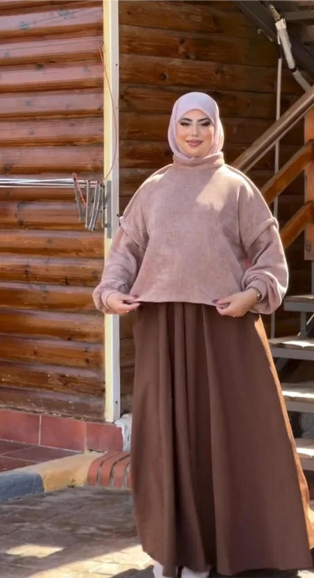 ✨ هذا الفستان ما هوش مجرد قطعة… هو إطلالة تغيّر كل شيء! ✨