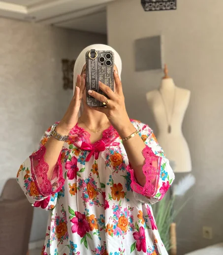 بيجاما   للعشاقات. رائعة جدا اخر صيحات الموضة