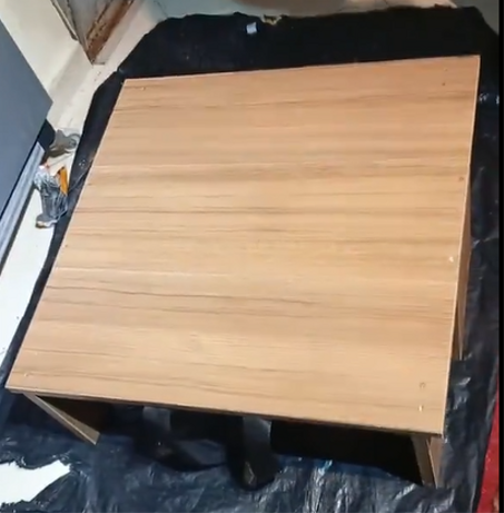 طاولة خشبية قابلة للطي متعددة الاستخدامات - عملية ومبتكرة