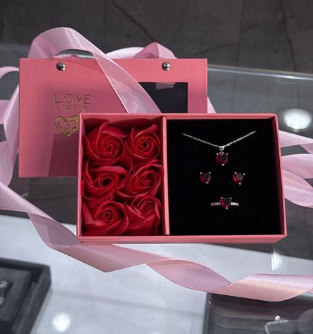 Coffret Romance Rouge – Parure Cœur Cristal
