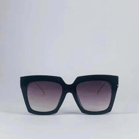 Fendi 1943 نظارة شمسيه  اسود للنساء