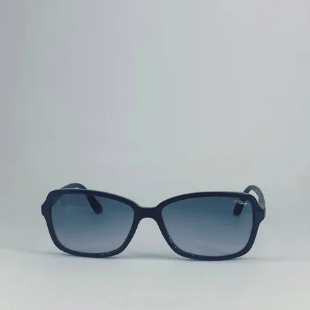 vouge VO5031 نظارة شمسيه  أزرق غامق للنساء