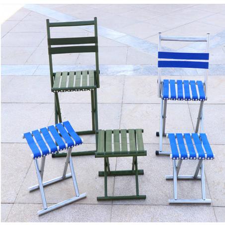 Chaise pliante et tabouret pour plage , camping ..   (2 en 1)