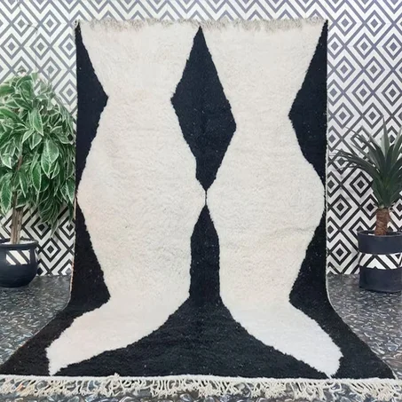 Gaya - Made To Order White & Black Moroccan Rug