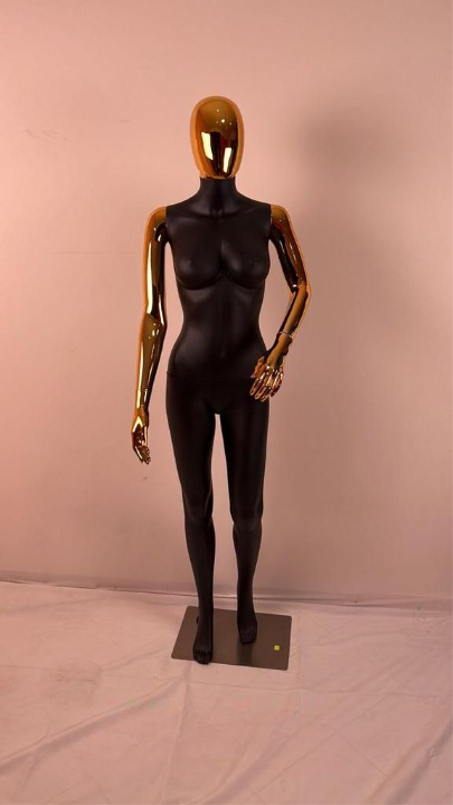 mannequin femme polystere