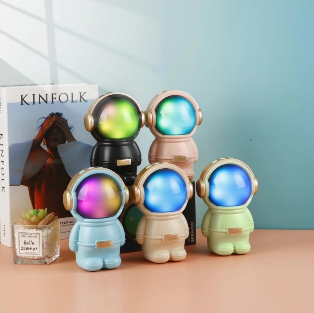 "	مكبر صوت بلوتوث رائد الفضاء"