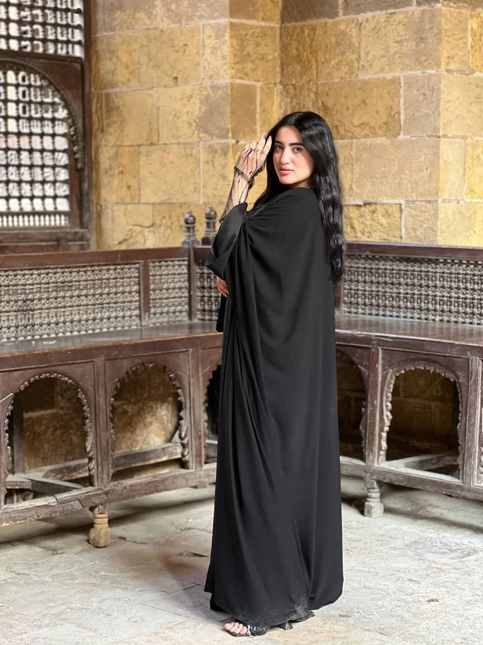 عبايه كريب مع ستان