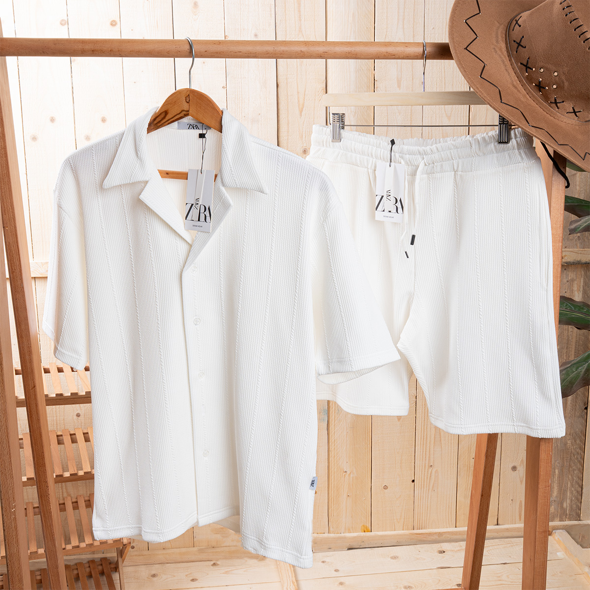 قميص وشورت Jakar suit