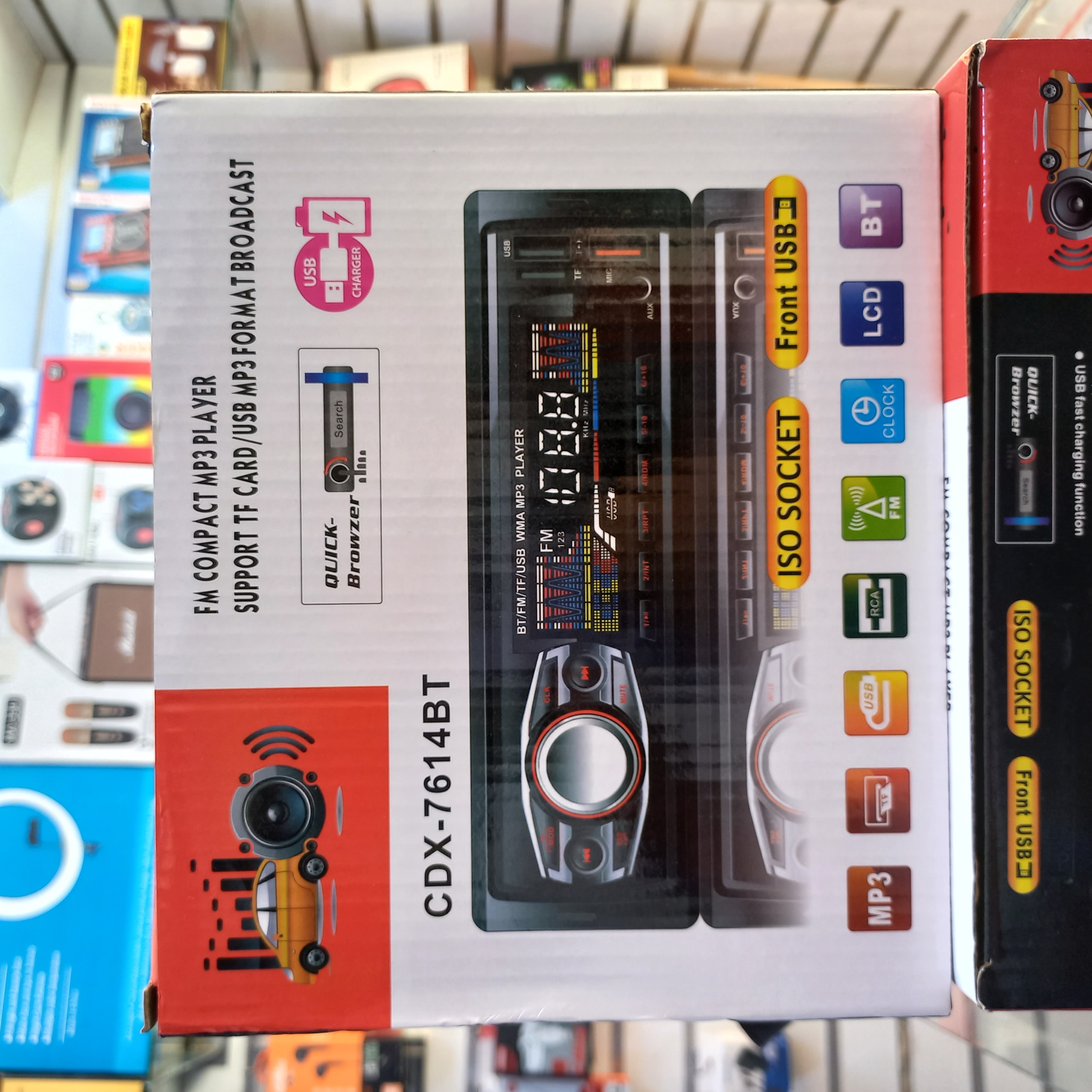 POSTE Radio Voiture / USB Bluetooth