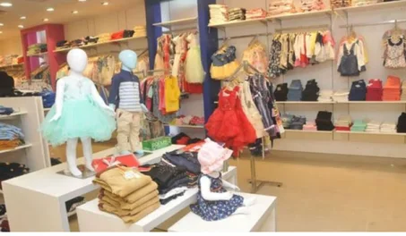 ملابس الاطفال