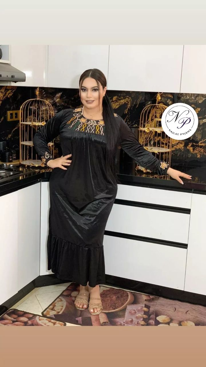 stores/1f4497919467e145b32f986a3acaf9ee/products/LcA6DmvpM7VfmOGFAyT1XMYKaIkxtVRNhh7xkFNM.jpeg