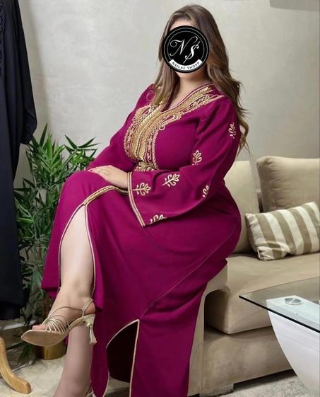 قفطان طرزة بالصم الحر