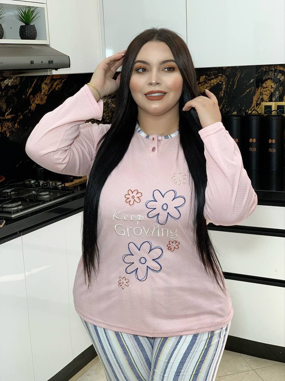 stores/1f4497919467e145b32f986a3acaf9ee/products/YMUElBW1KCmoaUU3t5JhwyQ2hgj4PpdISg7mxOHR.jpeg