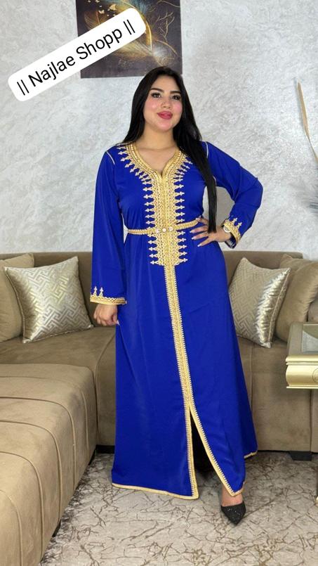 قفطان أنيق بالطرز والعقاد