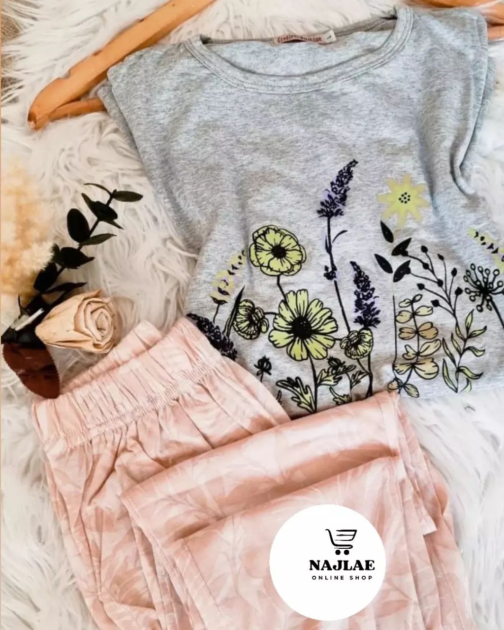 stores/1f4497919467e145b32f986a3acaf9ee/products/uwMUqwnRA4Uke0izChGoLJI2EvB5t7iJym5adicM.jpeg
