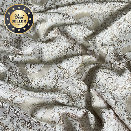 Broché - Médaillon en Beige