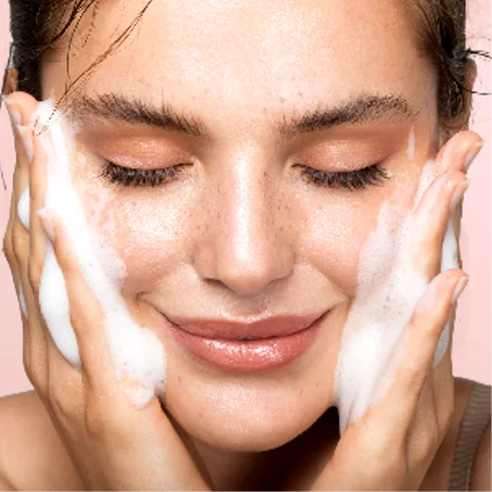العناية بالبشرة
