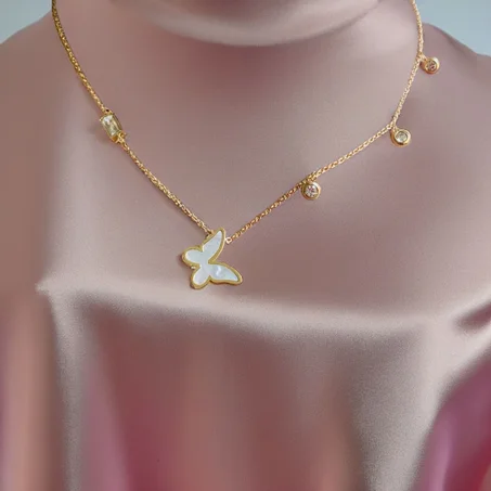 ℂ𝕠𝕝𝕝𝕚𝕖𝕣 ℙ𝕒𝕡𝕚𝕝𝕝𝕠𝕟 🧚🏼‍♀️
