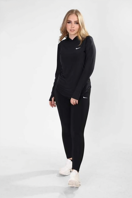 بدلة رياضية قبية للنساء نايك