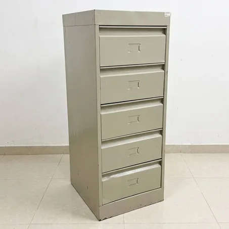 5 ادراج حديدة