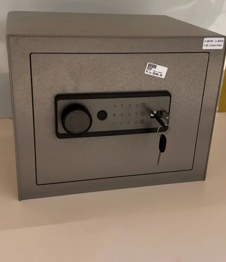 خزنة البصمة الباج