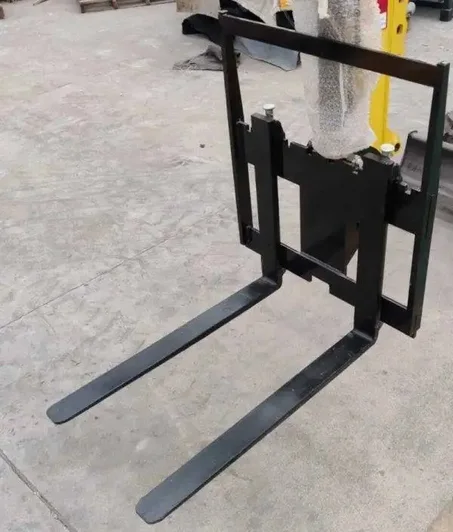 11-in-1 Mini Excavator Attachment Combo Kit All Essential Tools for Worksites