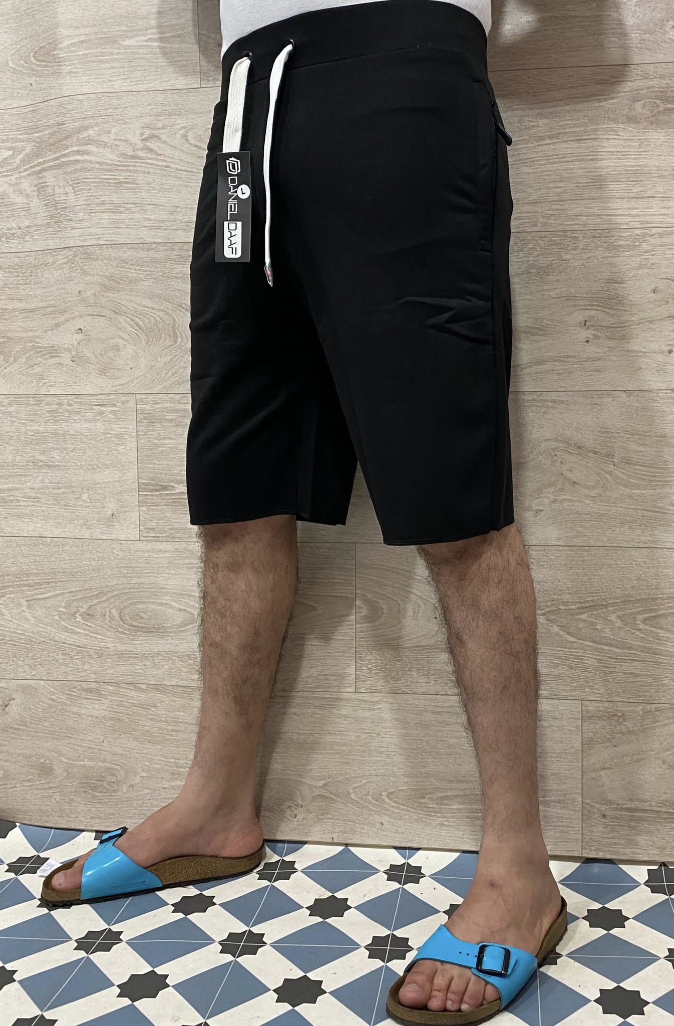 Short Daniel Dav