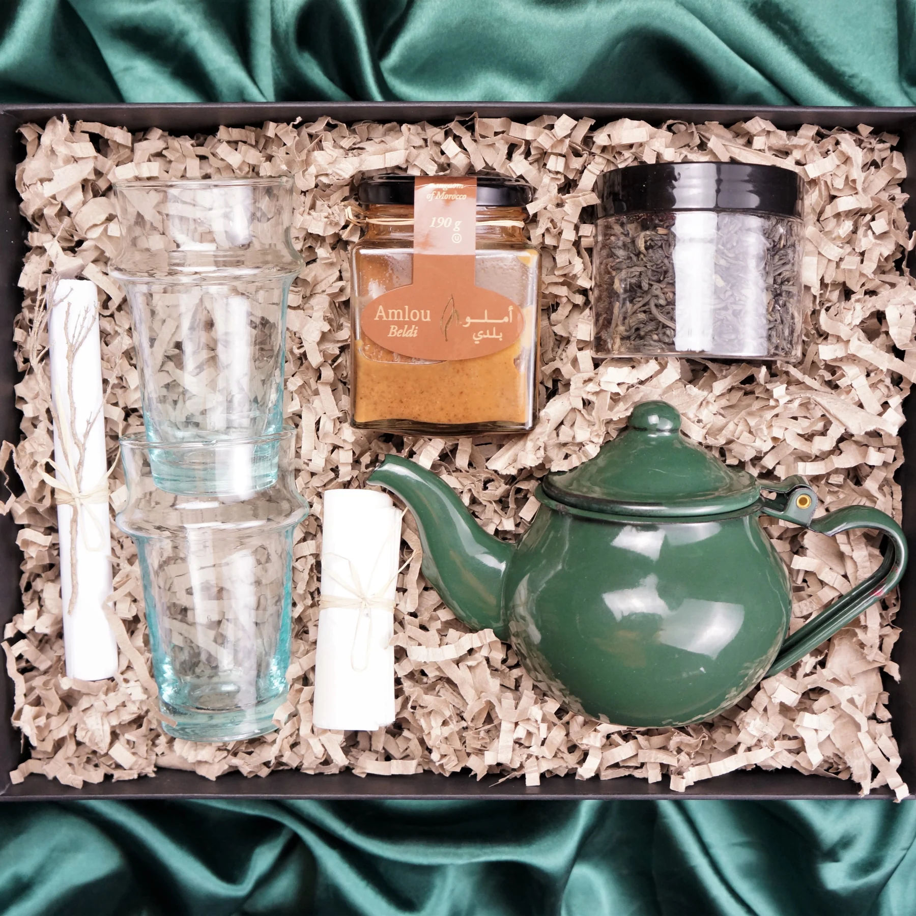 The Moroccan Tea Experience Box