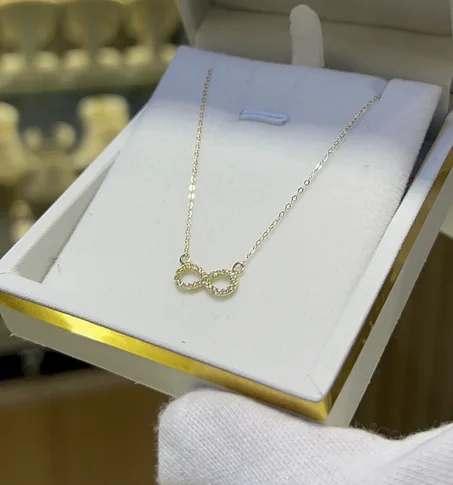 Collier "Éternité" — Infini en Or 18K