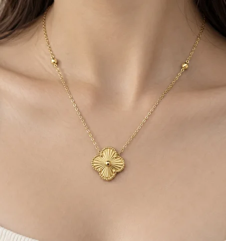 Chaine Van cleef