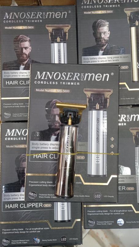 آلة الحلاقة لا سلكية محمولة أنيقة وعصرية TENDEUSE SANS FIL MNOSER MEN