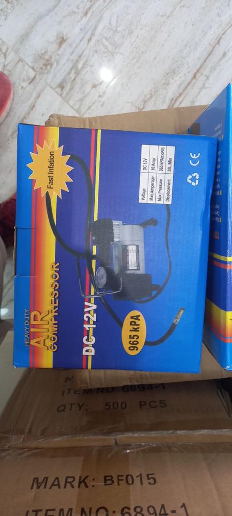 COMPRESSEUR ROUES VOITURES نافخ العجلات المحمول CV001