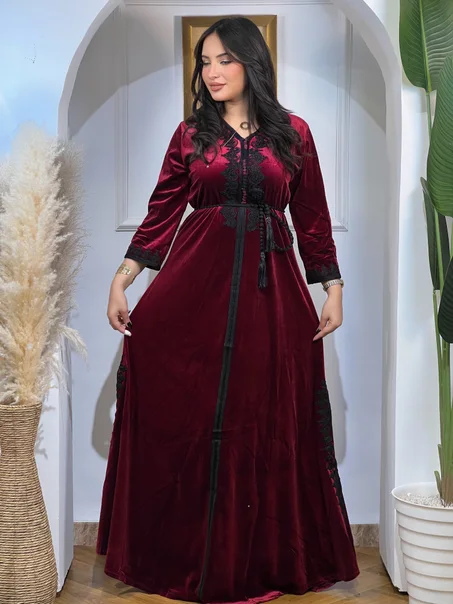 قفطان  الفتلة  قطيفة روايال – أناقة وفخامة بلا حدود 👑✨