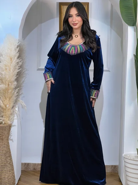 جبة سلطانة قطيفة رويال ثقيلة بتطريز تقليدي فاخر 👑✨