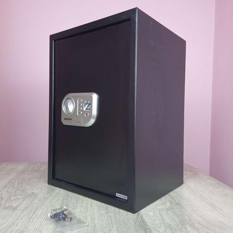 خزنة حفظ الأموال