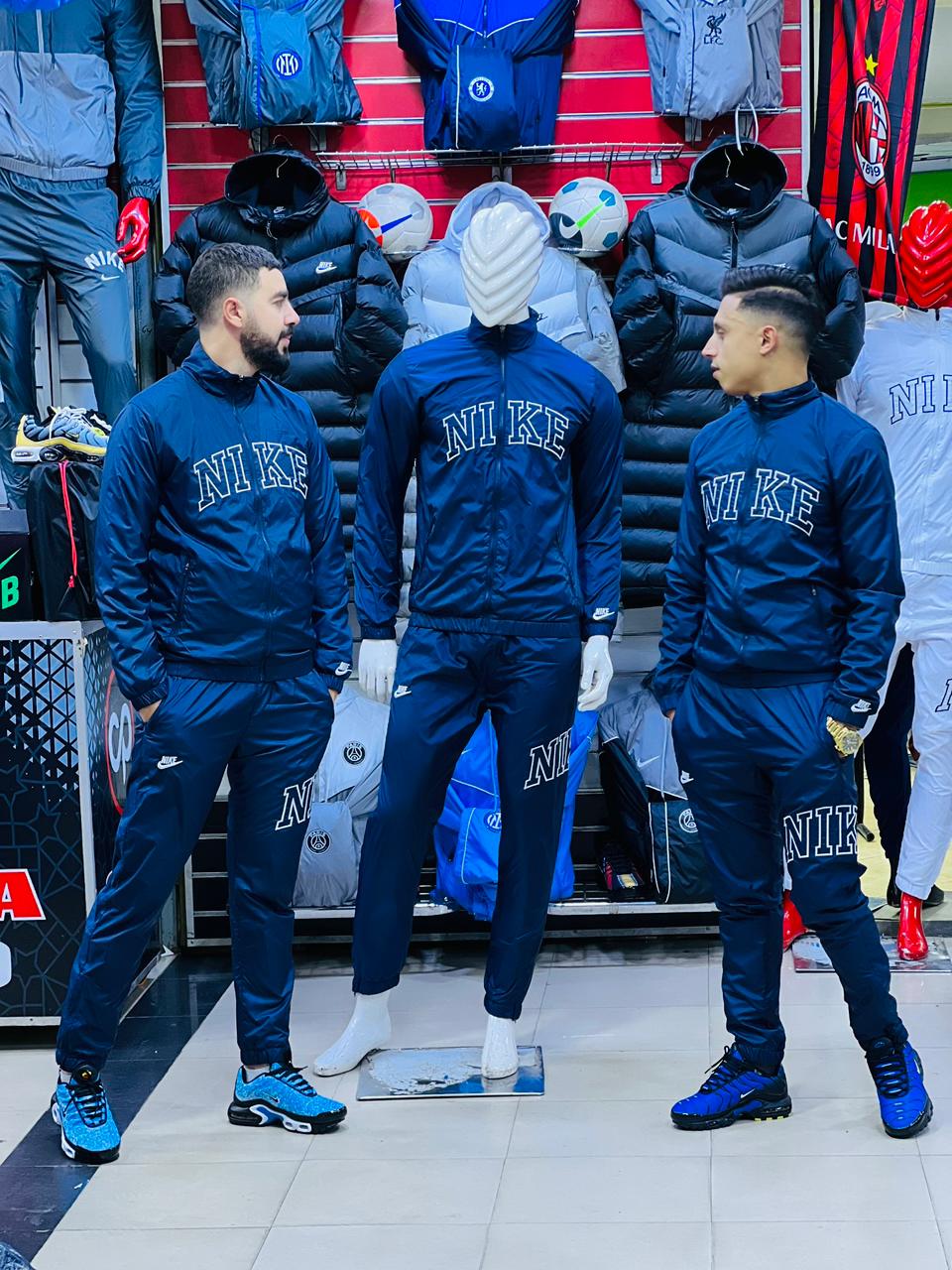 الجديد أنصومبل NIKE العالمية 2025
