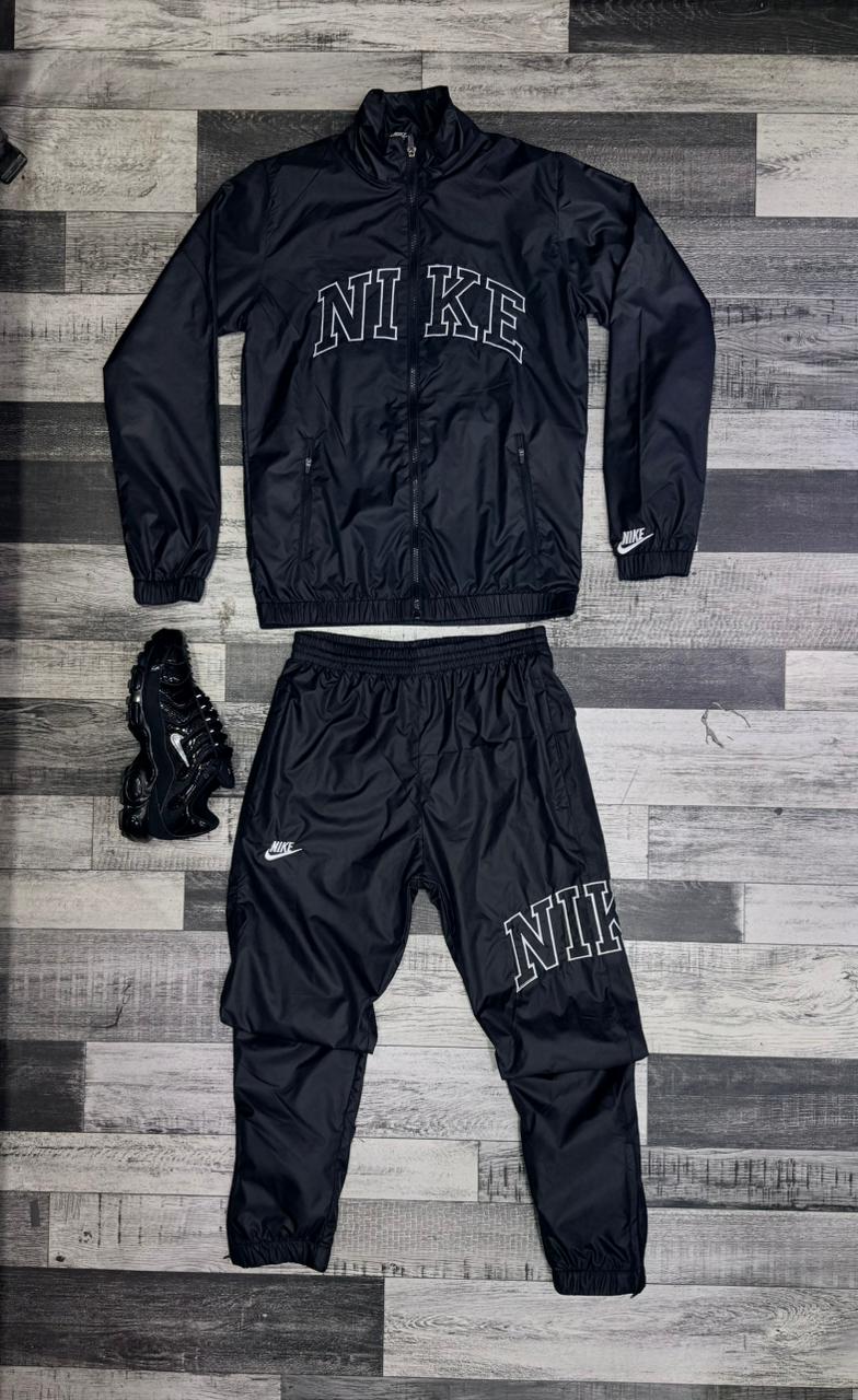 الجديد أنصومبل NIKE العالمية 2025