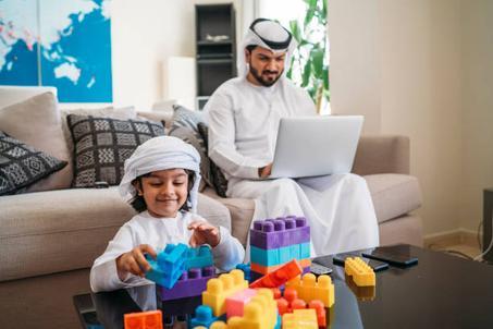 الألعاب والدمى