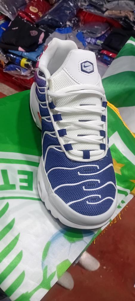 👟 Nike TN Air – ستايل الشارع برفاهية رياضية