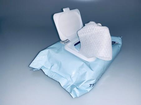 مناديل مبللة _ Wipes