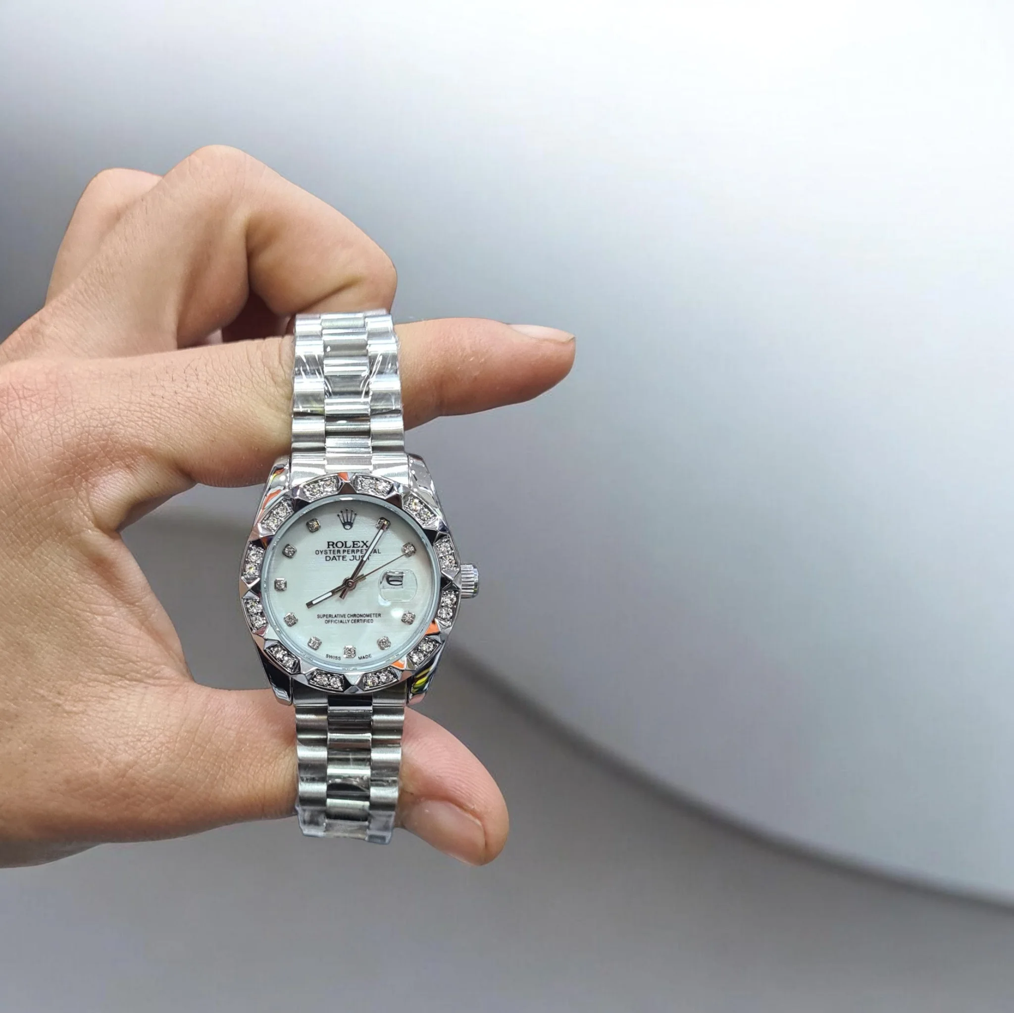 روليكس نسائي